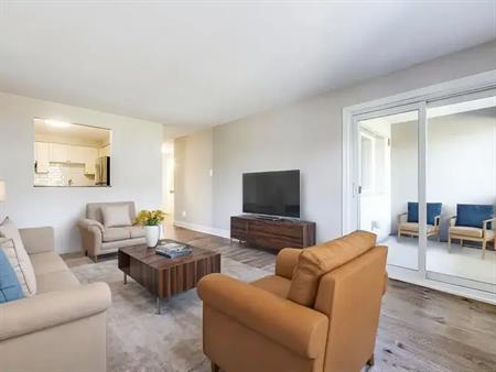 Talisman Square | 457/467 Edinburgh Road, Guelph