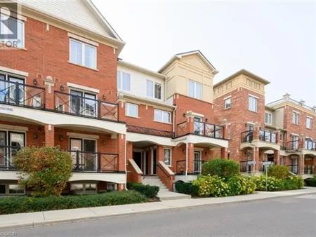 31 HAYS Boulevard Unit# 9 | 31 HAYS Boulevard Unit# 9, Oakville