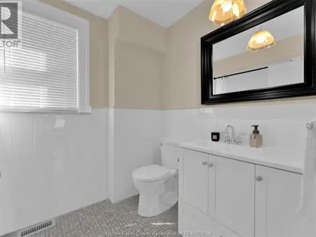 1605 DOUGALL AVENUE | 1605 DOUGALL AVENUE, Windsor