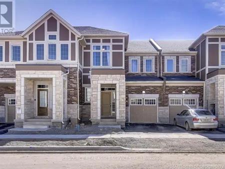 176 BEAVERIDGE AVENUE | 176 BEAVERIDGE AVENUE, Oakville