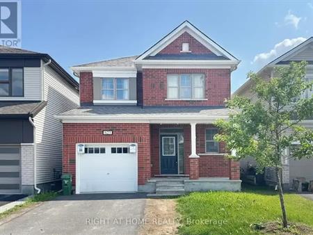 623 PERSEUS AVENUE | 623 PERSEUS AVENUE, Ottawa