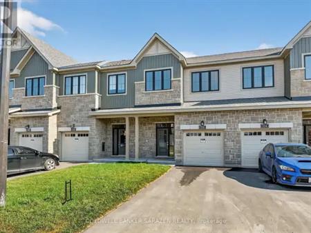 936 EILEEN VOLLICK CRESCENT | 936 EILEEN VOLLICK CRESCENT, Ottawa