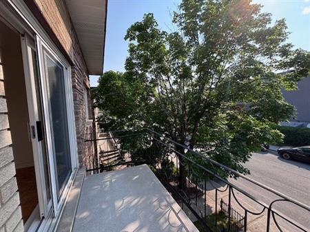 Ahuntsic - 4 1/2 à louer