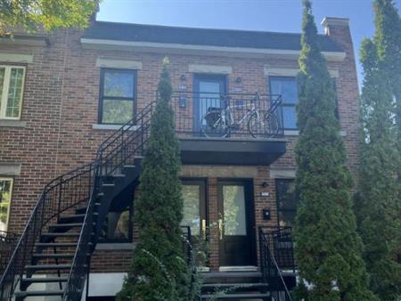 3 1/2 - Montréal (La Petite-Patrie) - 1 490 $/mois