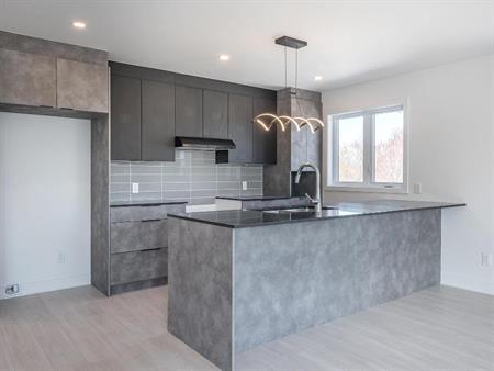 Condo 5 1/2 à louer St-Hyacinthe (Douville)