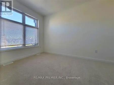 3 GHENT DRIVE | 3 GHENT DRIVE, Vaughan