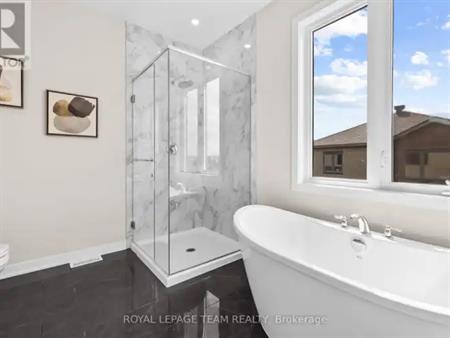 407 EUPHORIA CRESCENT | 407 EUPHORIA CRESCENT, Ottawa