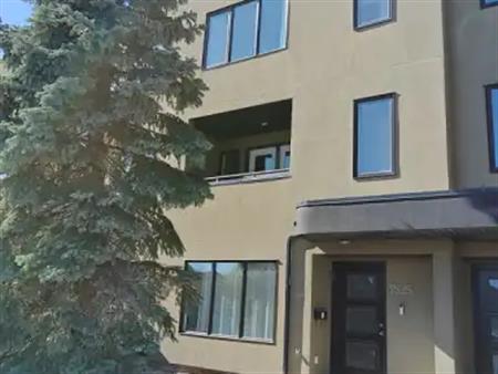 Centrally located townhome in the heart of Marda Loop. | 3525 19 Street Southwest, Calgary