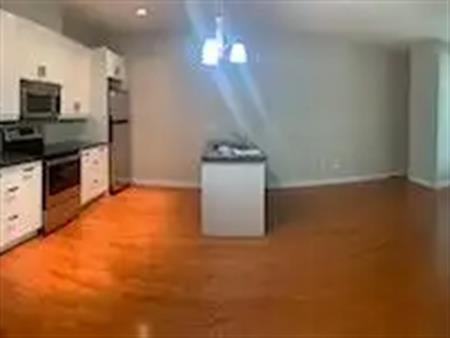 Cozy 3 Bedroom, Townhouse Inglewood | 12205 117 Avenue Northwest, Edmonton