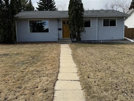 Fully Renovated Bungalow | 12 Manor Drive, Spruce Grove