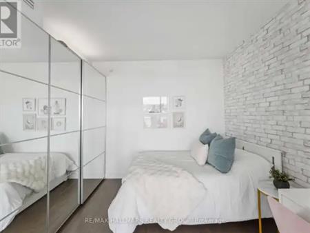 1602 - 111 CHAMPAGNE AVENUE S | 1602 - 111 CHAMPAGNE AVENUE S, Ottawa
