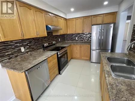 26 MARTELL GATE | 26 MARTELL GATE, Aurora