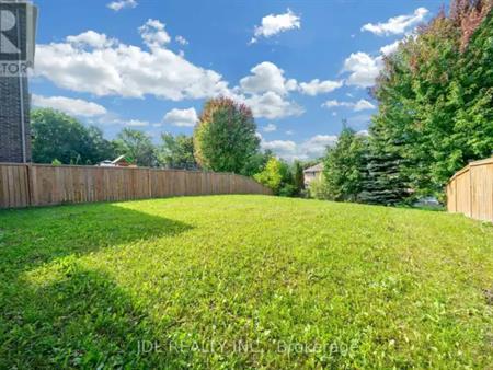 24 FOREST EDGE CRESCENT | 24 FOREST EDGE CRESCENT, East Gwillimbury