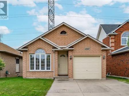2887 DARIEN ROAD | 2887 DARIEN ROAD, Burlington