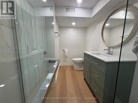 LOWER - 1482 LANCASTER DRIVE | LOWER - 1482 LANCASTER DRIVE, Oakville