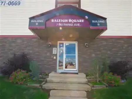 Raleigh Square Apartments | 7180 Parke Avenue, Red Deer