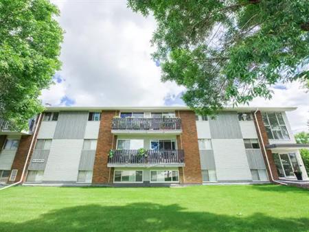 Sherwood Arms | 1602 Sherwood Drive, Sherwood Park