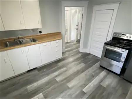 466 Arlington Street - 2 (upper unit) | 466 Arlington Street, Winnipeg