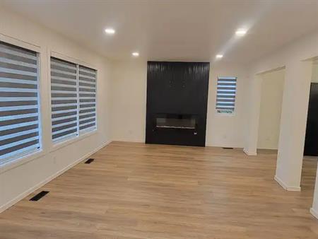 4-Bedroom, 3 Bathrooms House for Rent | 59 Brookpark Crescent Southwest, Calgary