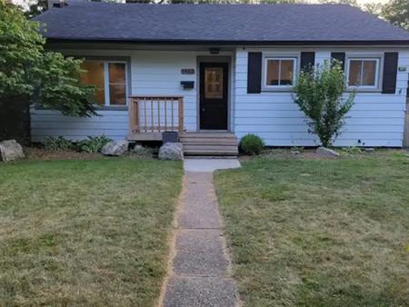 1402 FISHER Avenue | 1402 FISHER Avenue, Burlington