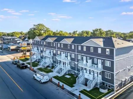 35 Southworth St | 35 Southworth Street, Welland