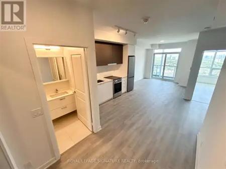 2401 - 30 UPPER MALL WAY | 2401 - 30 UPPER MALL WAY, Vaughan