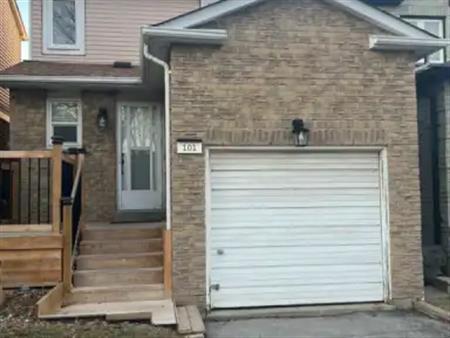 101 GREENFIELD CRESCENT | 101 GREENFIELD CRESCENT, Whitby