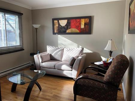 Très beau 4 1/2 à louer sur la 40e Avenue dans Rosemont