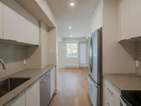 37 Roosevelt | 37 Roosevelt, Mont-Royal