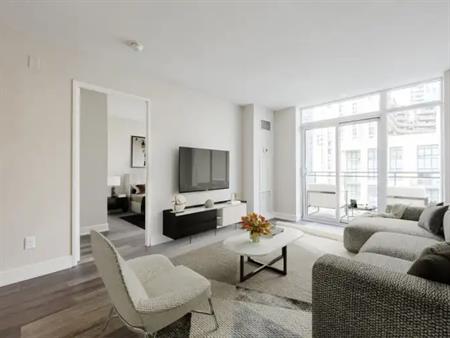 Uptown Towers I & II | 1751/1761 Sheppard Avenue East, Toronto
