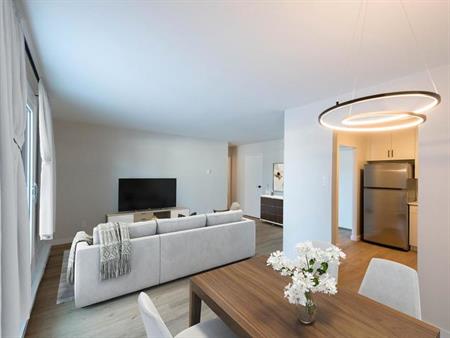 Charlesdale Gardens | 3201 Grant Avenue, Winnipeg