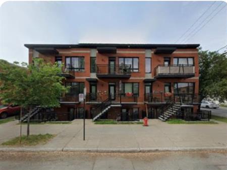 4 ½ style condo – Rez-de-chaussée – 2993 rue Dickson