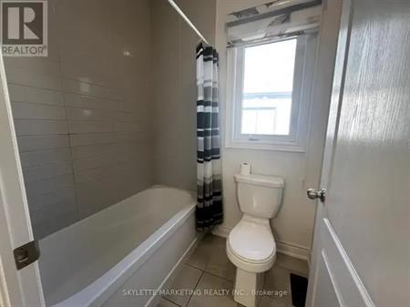 5 BEEBALM LANE | 5 BEEBALM LANE, East Gwillimbury
