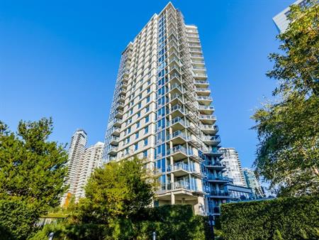 Icon 1 & 2 | 638 Beach Crescent, Vancouver