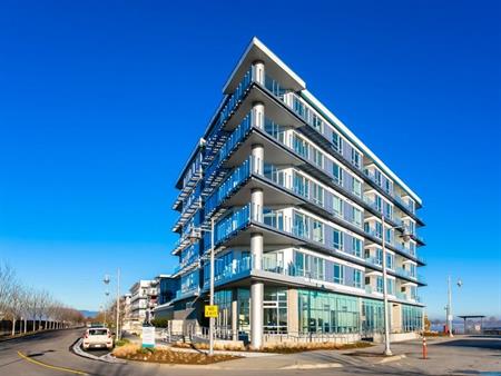 Riverport Flats - R5 | 14000 Riverport Way, Richmond