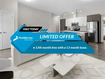 Centro | 2110 Centre Street N, Calgary