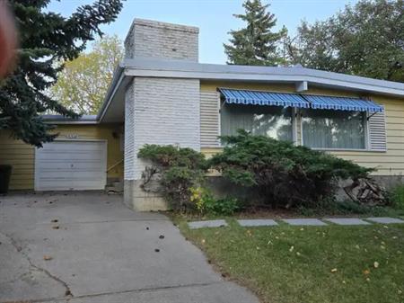 House for rent, Bannerman St. Brentwood, NW | 5328 Bannerman Drive Northwest, Calgary