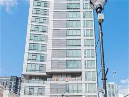 Cozy 2 Bedroom 1 Bath Corner Unit Downtown Condo | 706 - 450 8 Avenue Southeast, Calgary