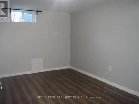 LOWER - 82 DEERE STREET | LOWER - 82 DEERE STREET, Welland