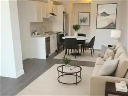 210 - 715 DAVIS DRIVE | 210 - 715 DAVIS DRIVE, Newmarket