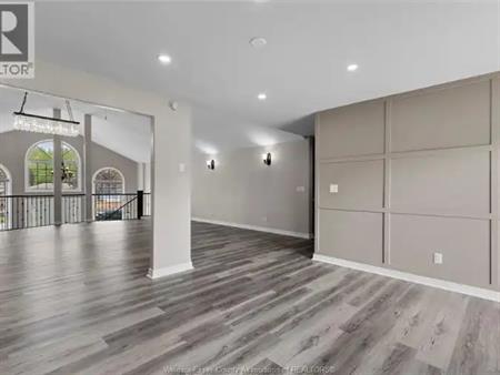 1535 MAPLE AVENUE | 1535 MAPLE AVENUE, LaSalle