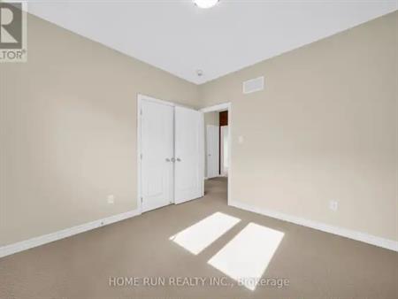 170 ESCARPMENT CRESCENT | 170 ESCARPMENT CRESCENT, Ottawa