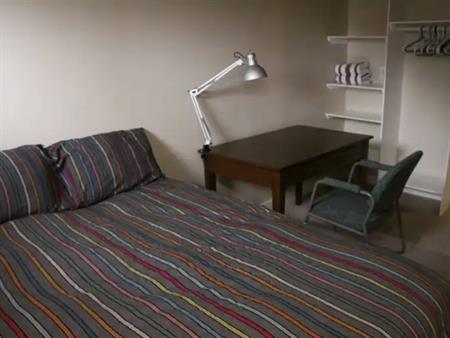 Furnished room in Calgary's university neighbourhood of Brentwood | Calgary
