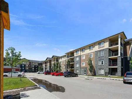 Price reduced great location!! | 2107 - 81 Legacy Blvd SE, Calgary