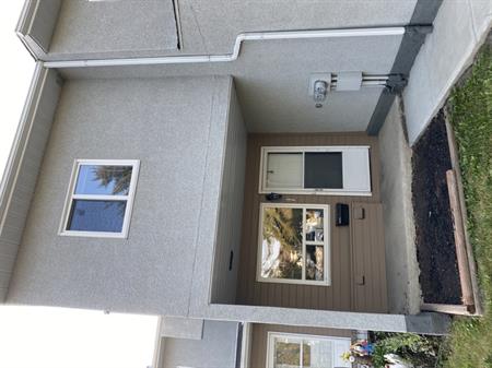 Awesome Townhouse! | 17711 95 St Nw, Edmonton