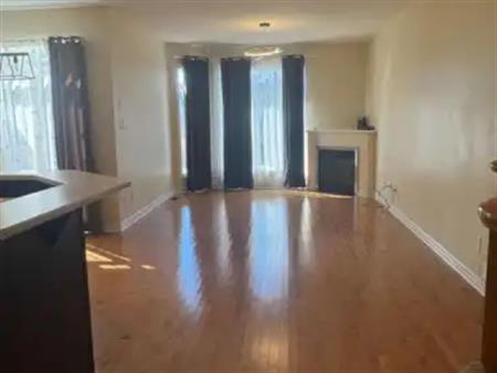 253 WAYMARK CRESCENT | 253 WAYMARK CRESCENT, Ottawa