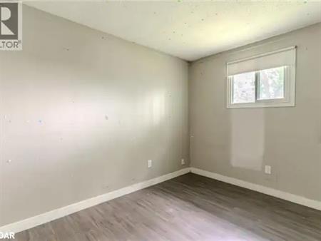 108 JOHN Street Unit# B | 108 JOHN Street Unit# B, Barrie