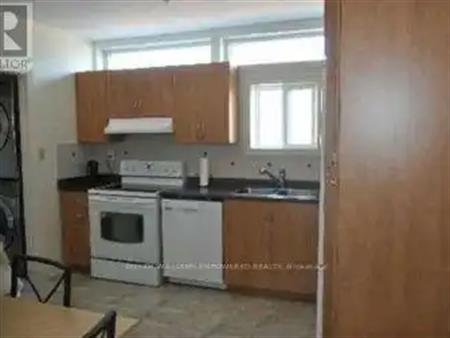 MAIN FLOOR - 89 CENTRE STREET E | MAIN FLOOR - 89 CENTRE STREET E, Richmond Hill
