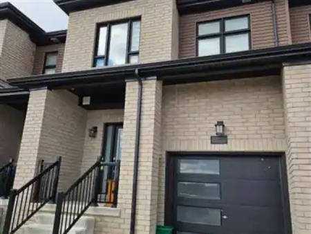 33 TURNBERRY LANE | 33 TURNBERRY LANE, Barrie