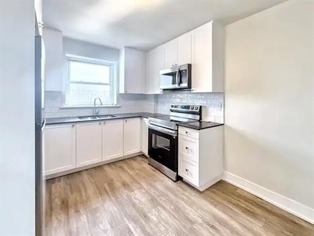 3- 14 Crosthwaite Ave | 14 Crosthwaite Avenue South, Hamilton